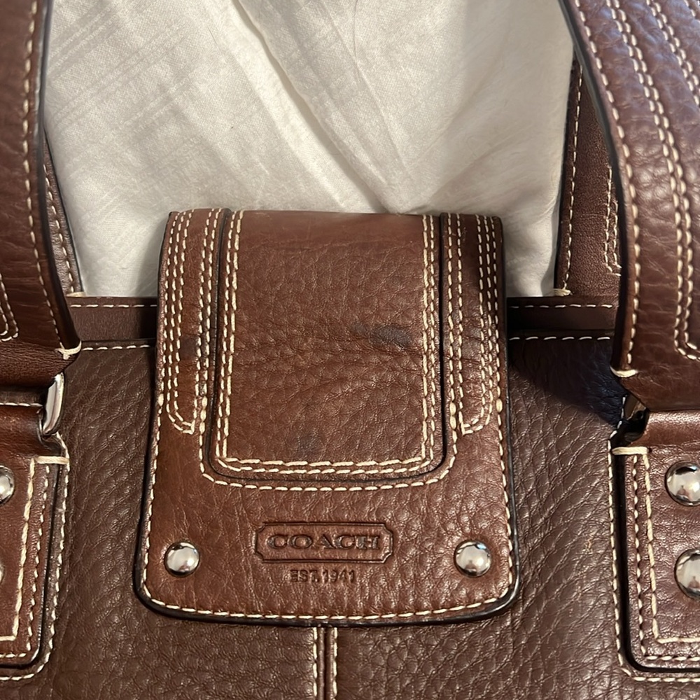 Elegant Brown Leather Handbag Genuine Coach. Excellent   Never used - Picture 2 of 5
